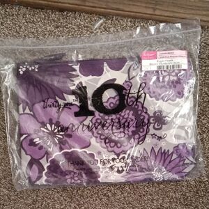 Thirty-One Plum Blossom Zipper Pouch